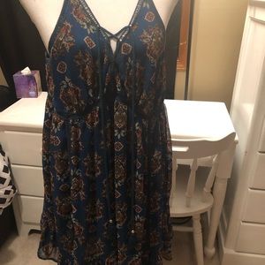 Dress teal and flowers